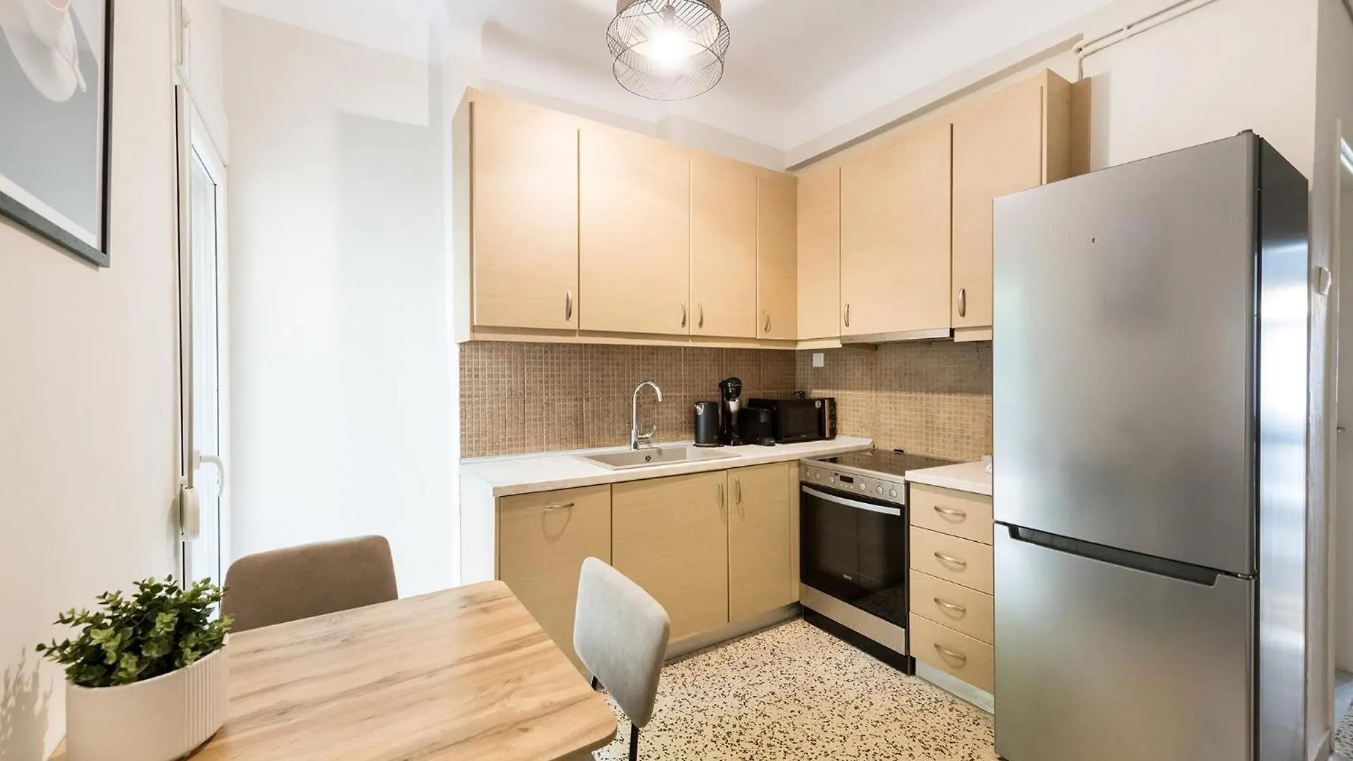 Portoseaview Apartments A Svolou 53 Thessaloniki Greece