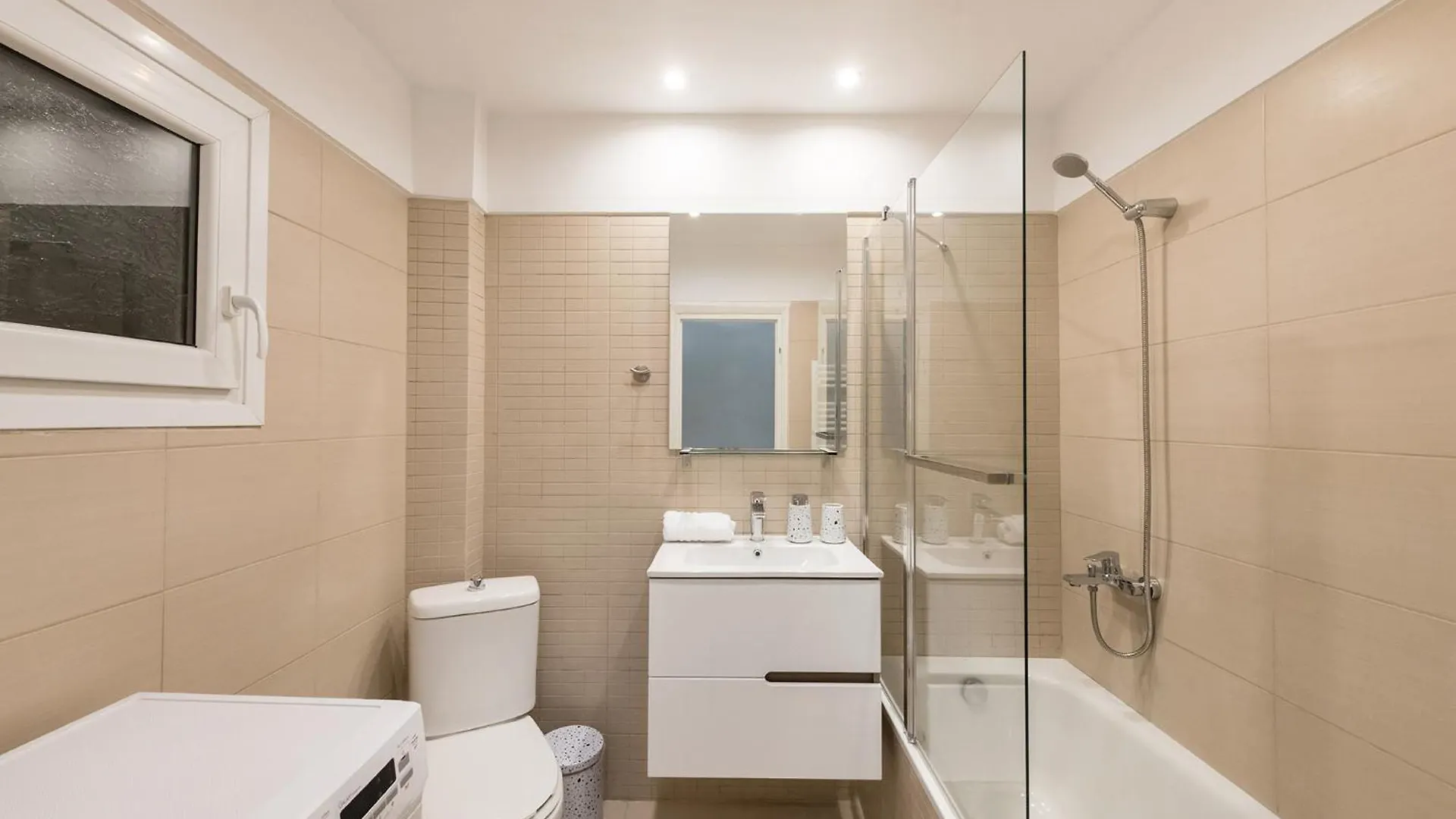 Portoseaview Apartments A Svolou 53 Thessaloniki Greece